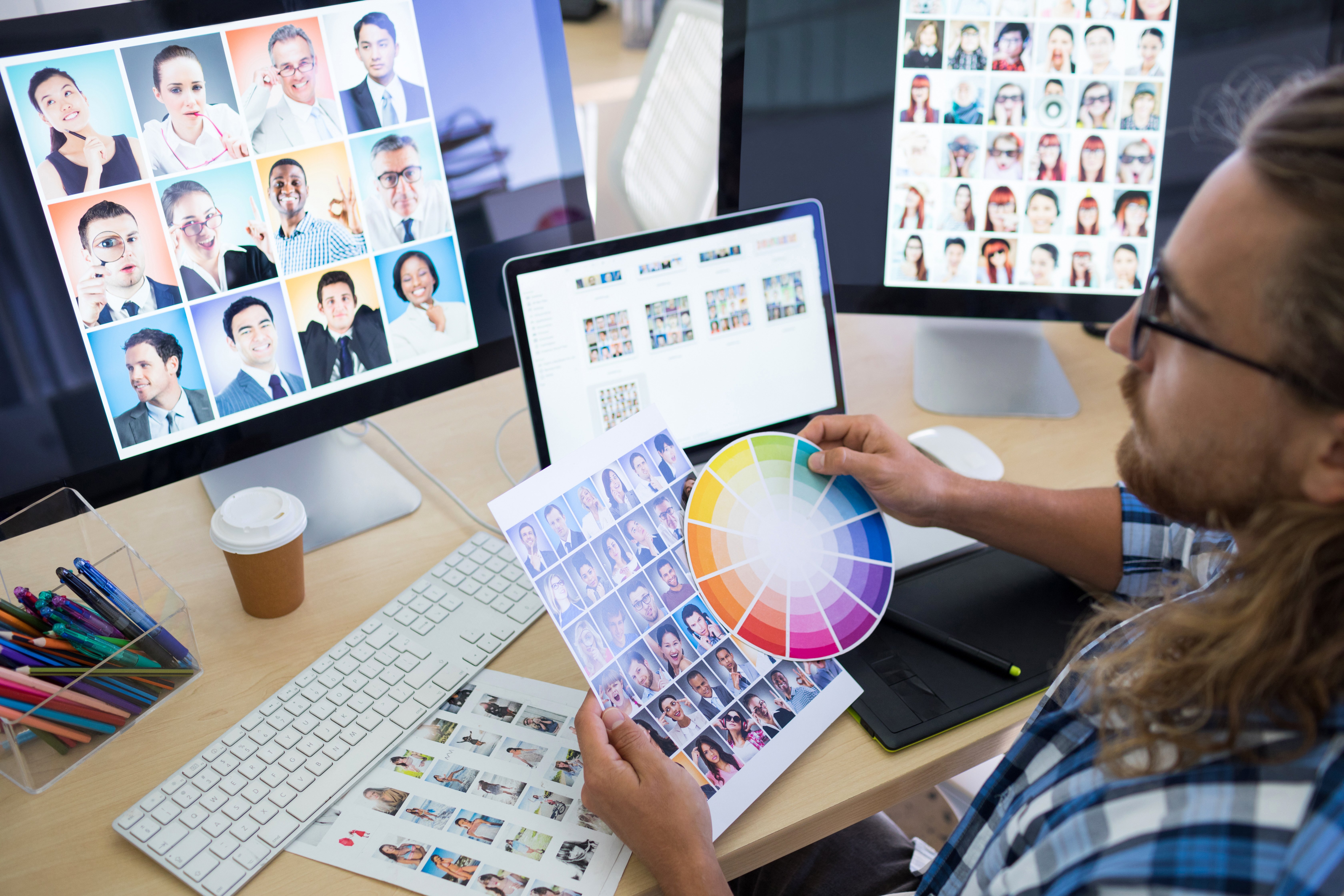 marketing manager creating a buyer persona in HubSpot