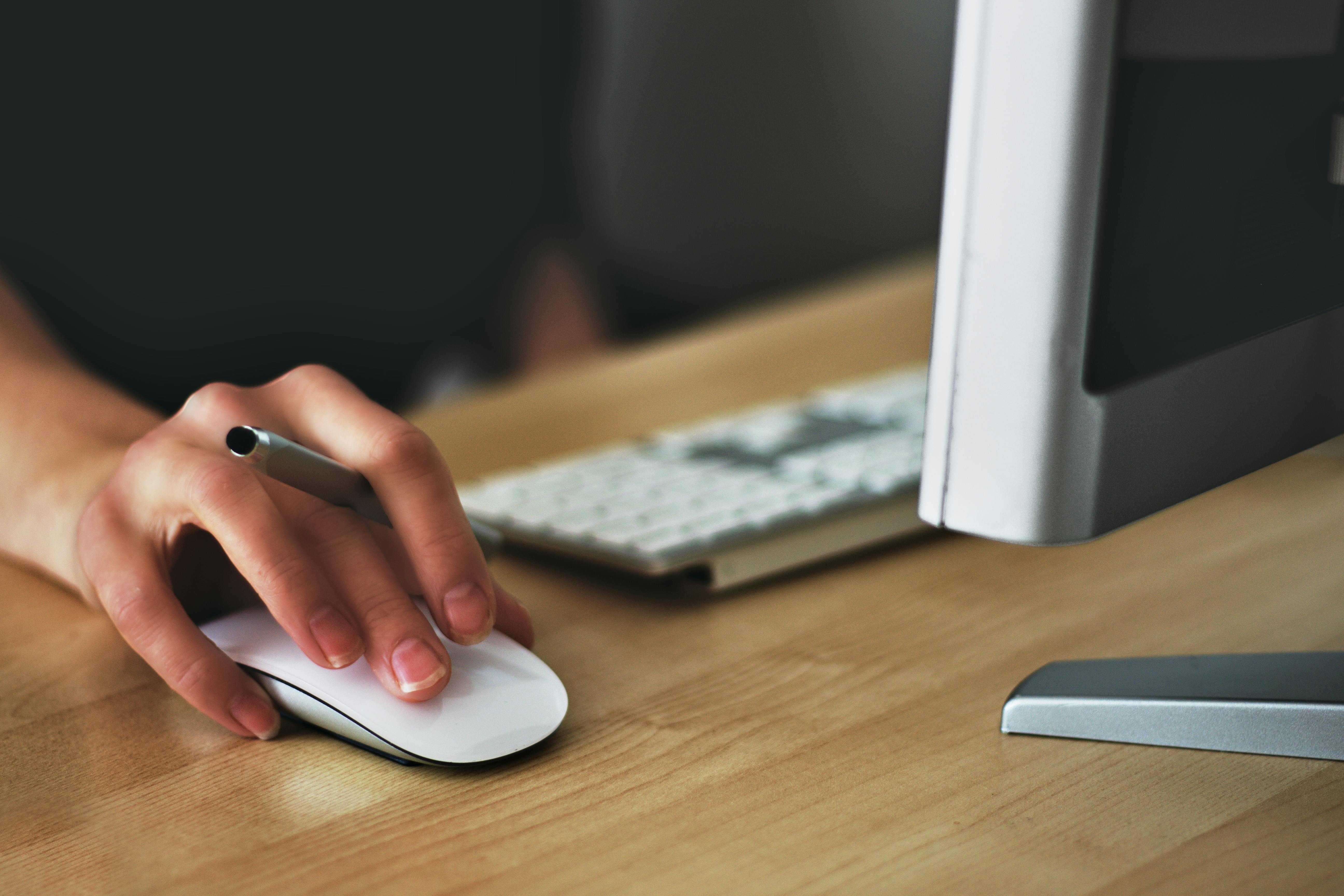 How Can I Avoid Duplicate Content Issues in On-Page SEO? Learn Here